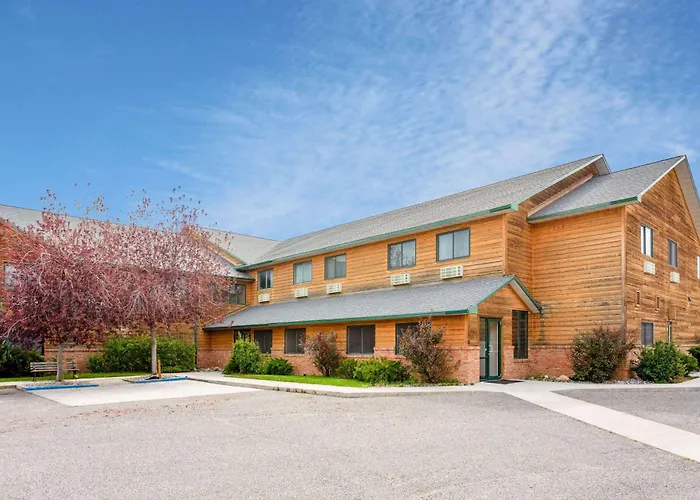 At Lander, Travelodge By Wyndham 2* Lander