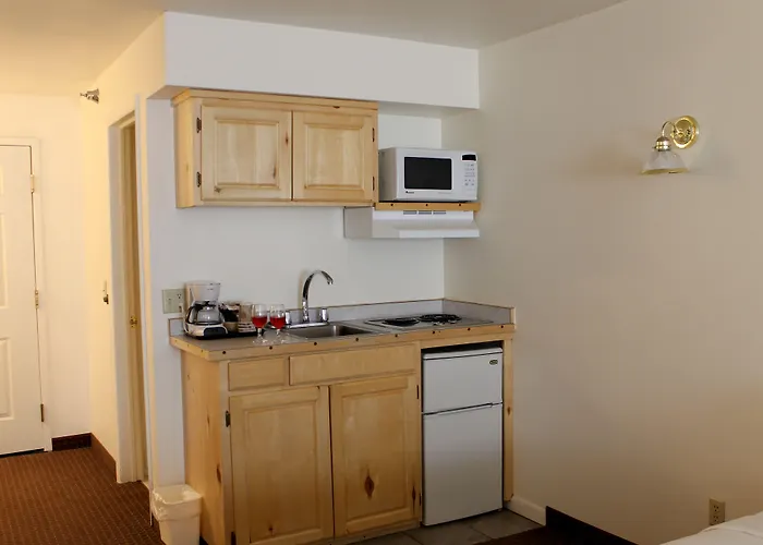 Hotel At Lander, Travelodge By Wyndham Lander
