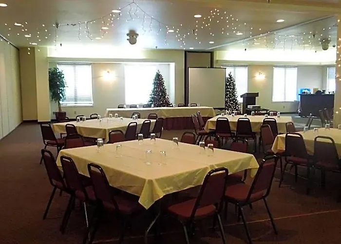 Hotel At Lander, Travelodge By Wyndham