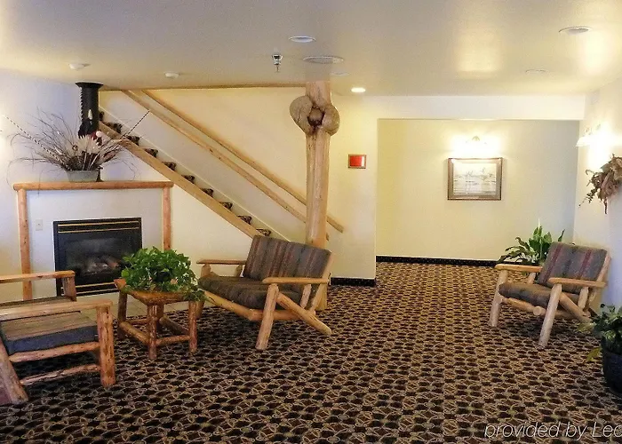 At Lander, Travelodge By Wyndham Hotel Lander
