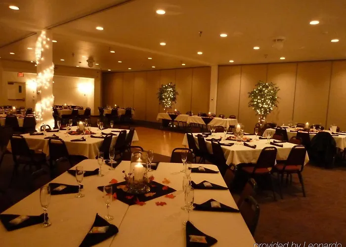 At Lander, Travelodge By Wyndham Hotel Lander