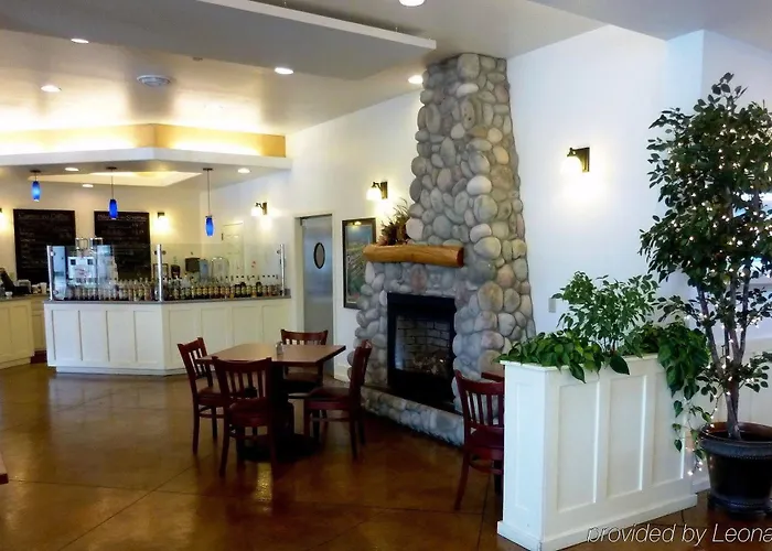 At Lander, Travelodge By Wyndham 2* Lander